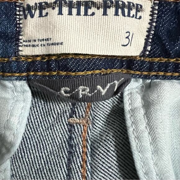 We the Free - Free People - CRVY Mona Flare Jeans - Picture 13 of 16